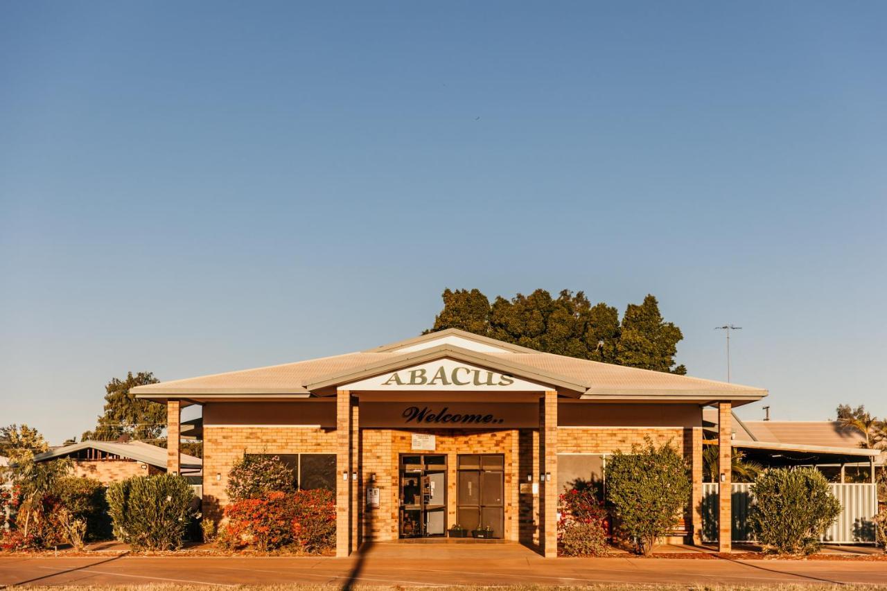 ماونت إيسا Abacus Motel المظهر الخارجي الصورة